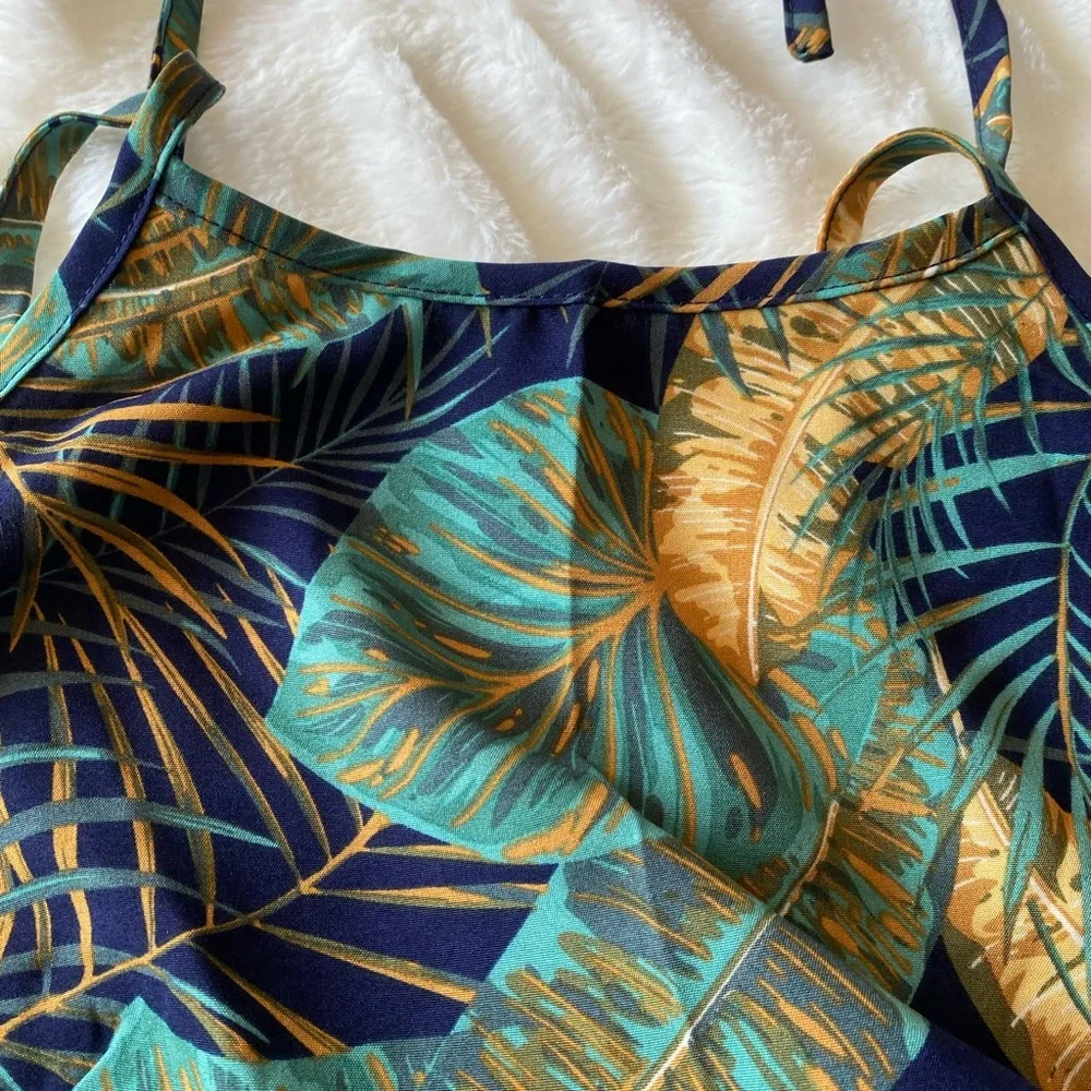 Tropical Leaf Print Two-Piece Set - Picture 8 of 10